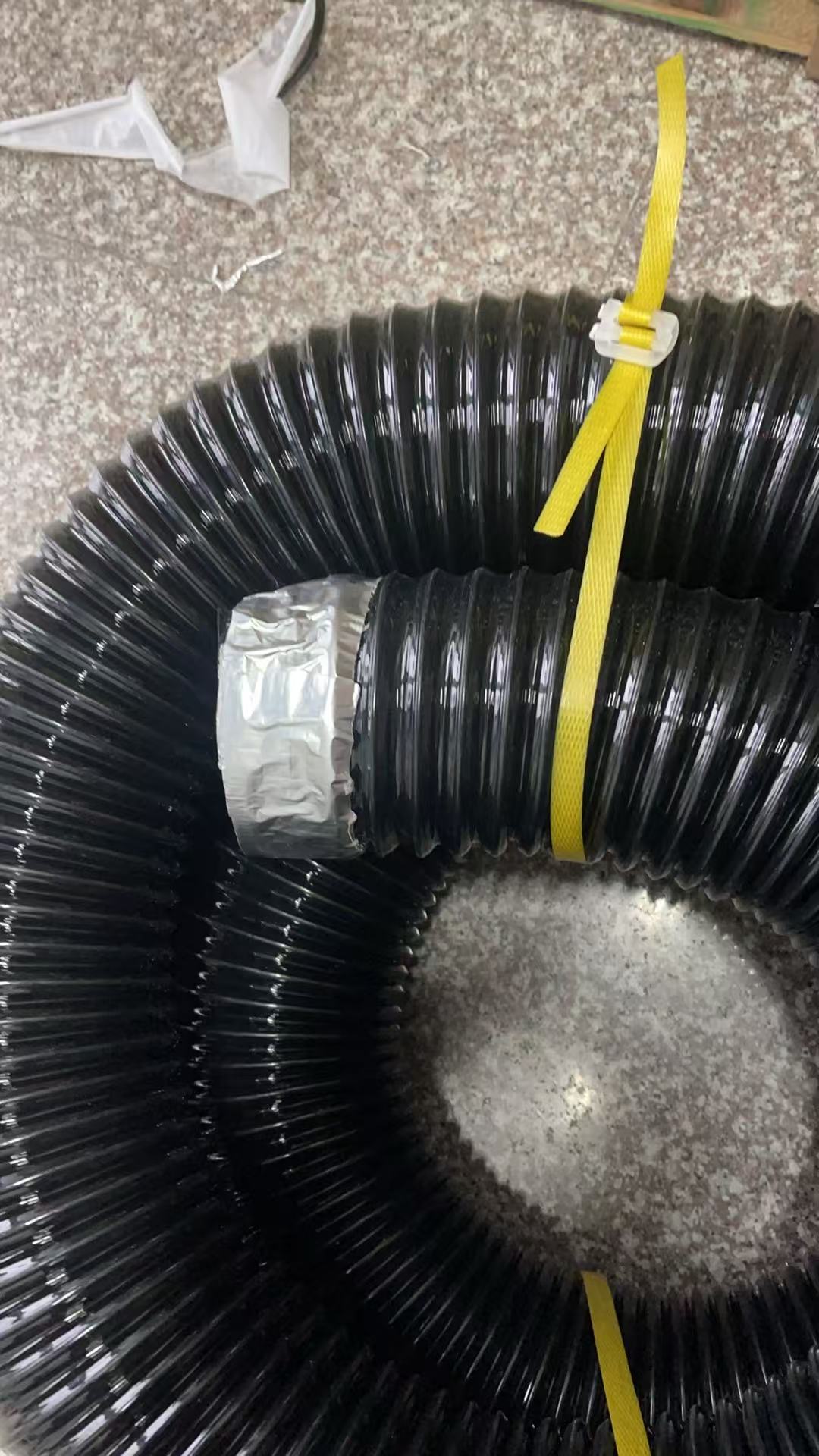 黑色污水管